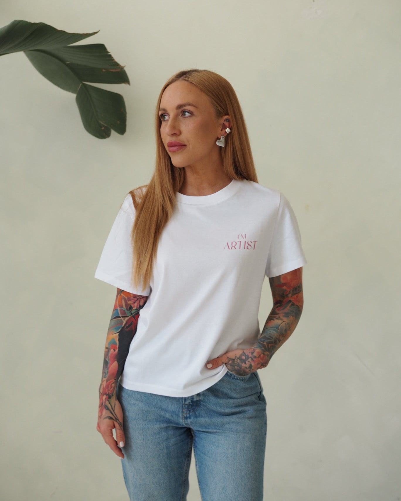I’M JUST A GIRL | t-shirt