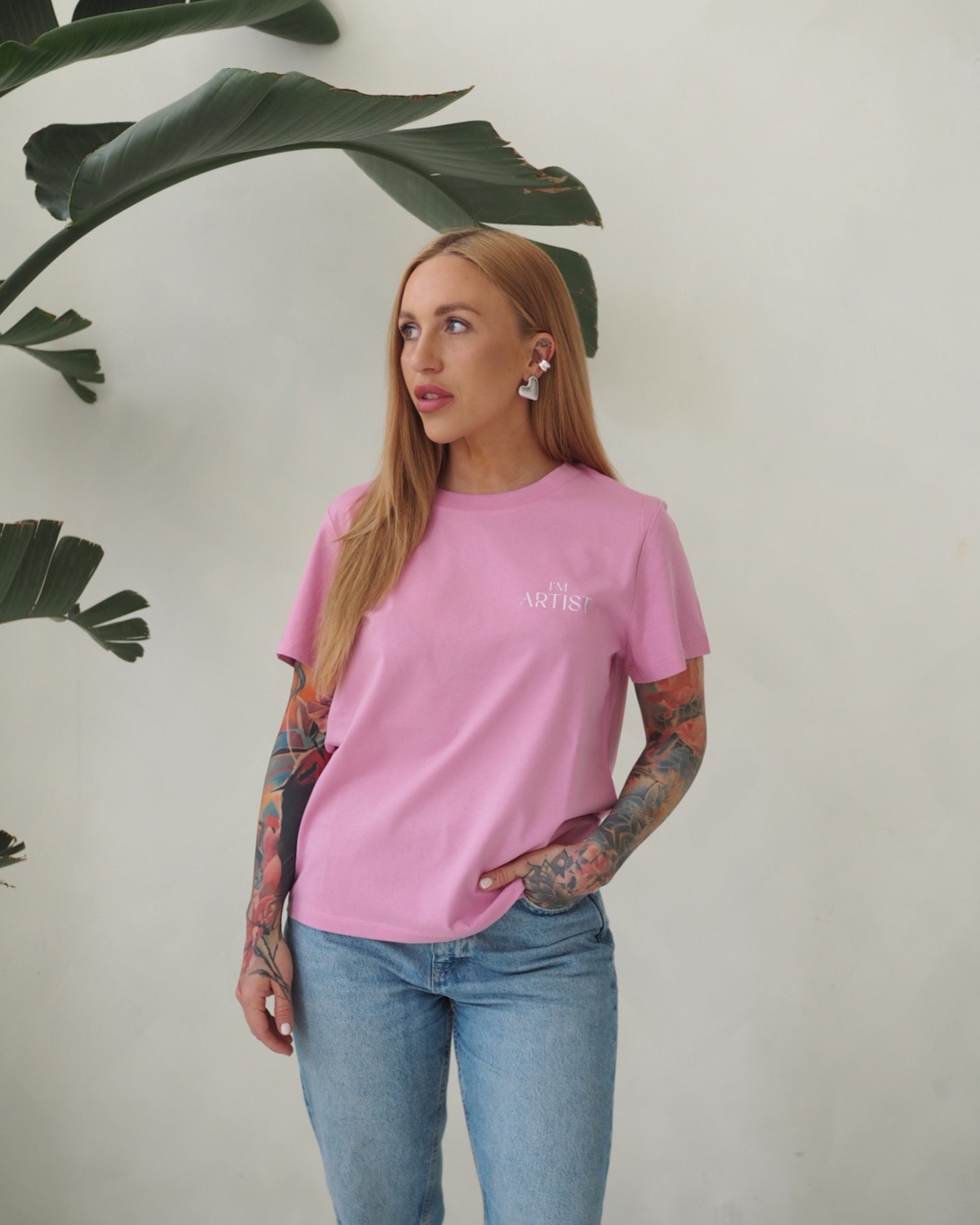 I’M JUST A GIRL | t-shirt